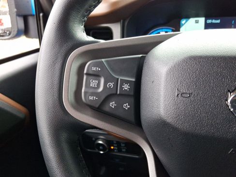 Used 2024 Ford Bronco Outer Banks image 22
