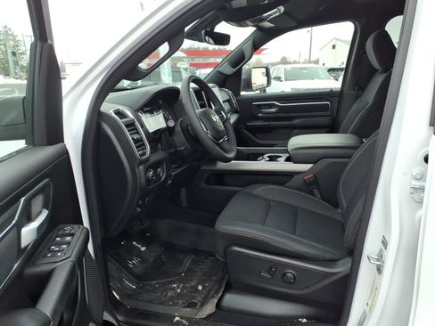 Used 2025 RAM 1500 Big Horn image 10