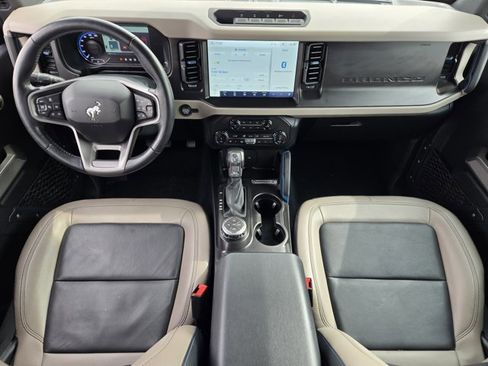 Certified 2022 Ford Bronco Wildtrak image 23