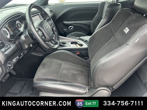 Used 2022 Dodge Challenger R/T w/ T/A Package image 11