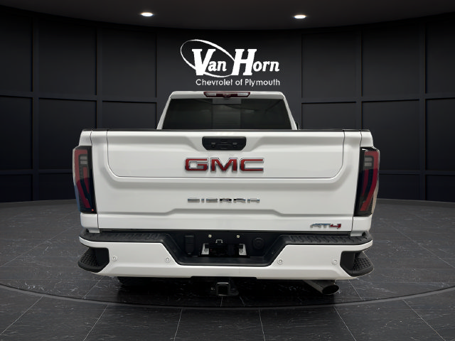 Used 2025 GMC Sierra 2500 AT4 w/ AT4 Premium Plus Package AWD/4WD image 6