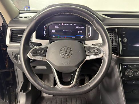 Used 2021 Volkswagen Atlas SEL AWD/4WD image 11