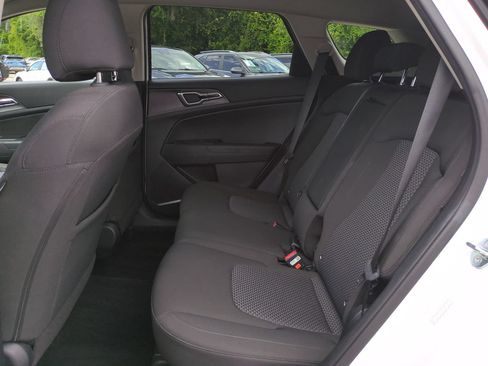 Certified 2025 Kia Sportage LX FWD image 14