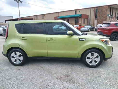 Used 2016 Kia Soul image 8