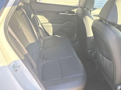 Used 2023 Kia Seltos EX image 20
