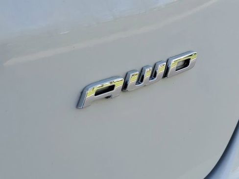 Certified 2023 Ford Edge SEL w/ Convenience Package AWD/4WD image 6