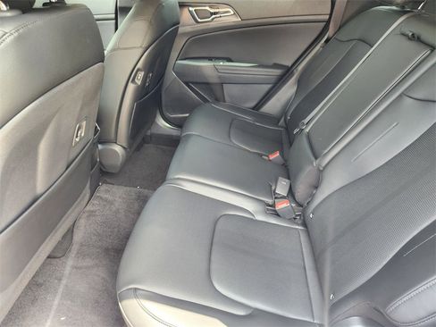 New 2026 Kia Sportage SX image 21