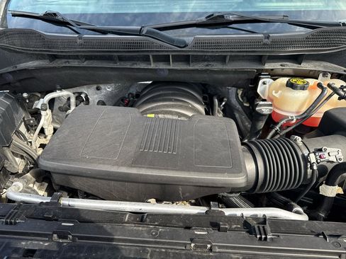 Used 2022 Chevrolet Silverado 1500 ZR2 w/ Technology Package AWD/4WD image 26