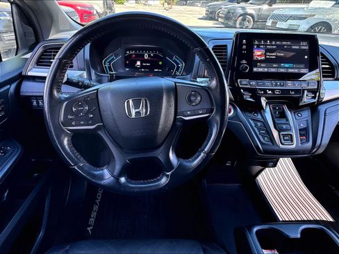 Used 2023 Honda Odyssey Sport image 8
