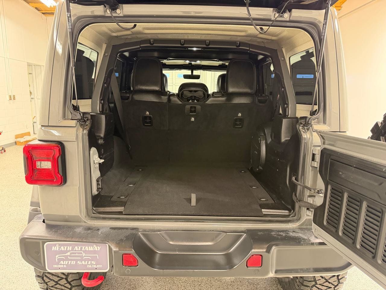 Used 2019 Jeep Wrangler Unlimited Rubicon AWD/4WD image 10