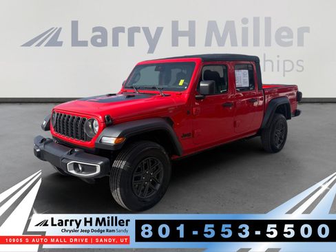 Used 2025 Jeep Gladiator Sport image 1