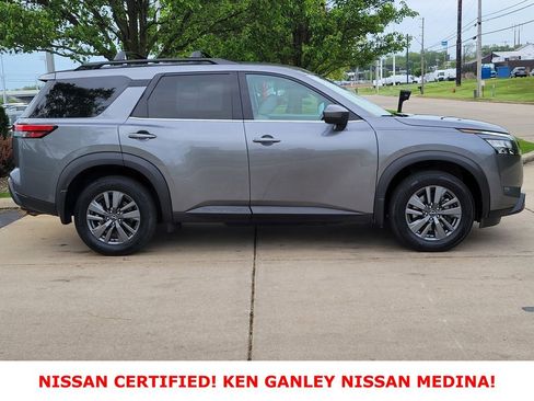 Certified 2023 Nissan Pathfinder SV AWD/4WD image 2