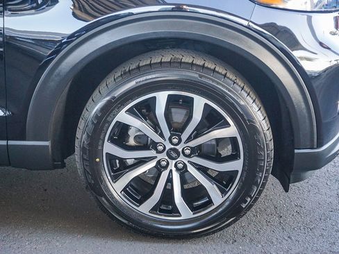 Used 2023 Ford Explorer ST-Line w/ Class IV Trailer Tow Package image 10