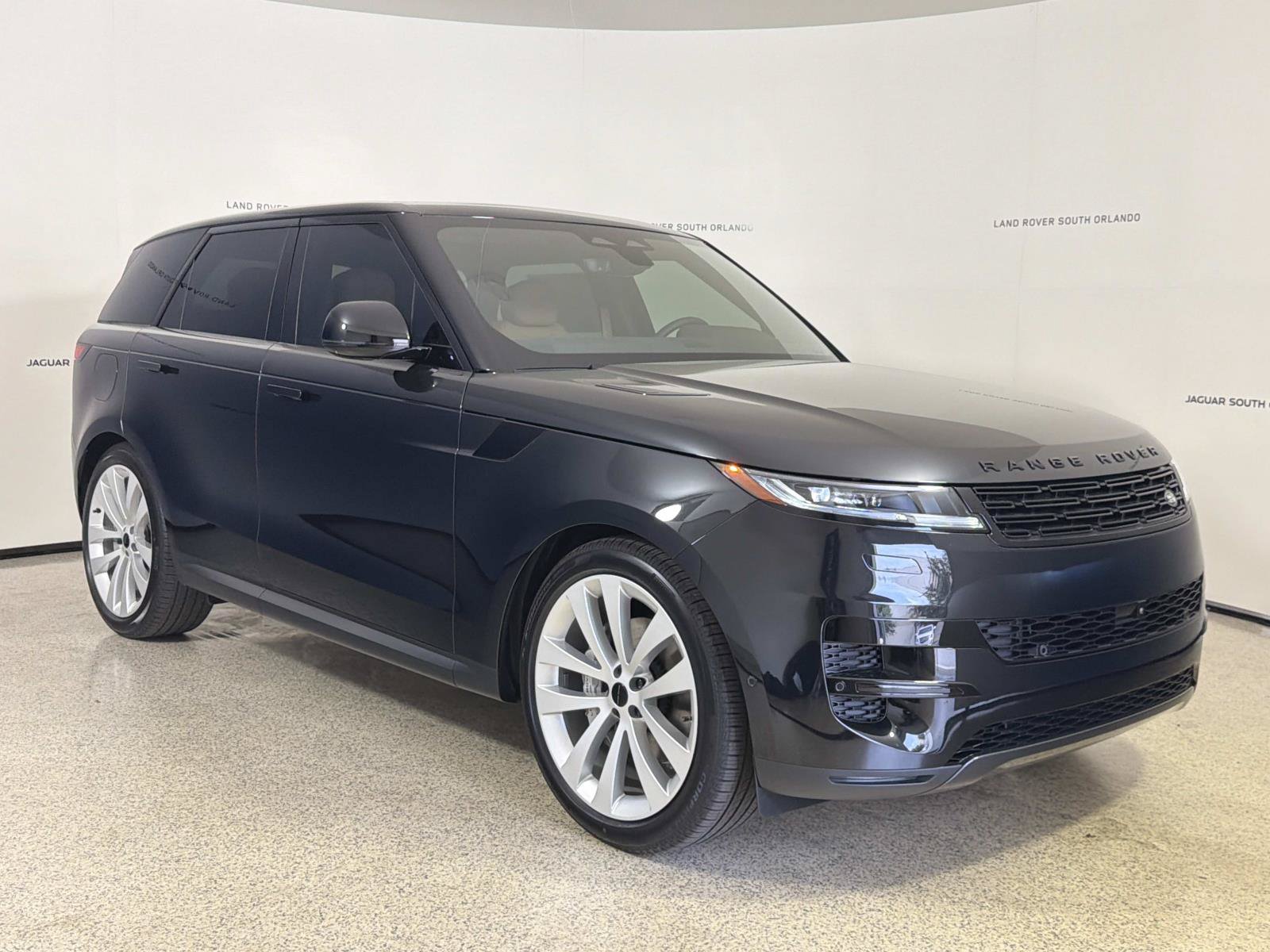 New 2027 Land Rover Range Rover Sport SE AWD/4WD image 7