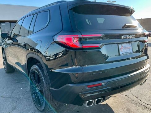 Used 2026 GMC Acadia Elevation w/ Black Edition FWD image 12