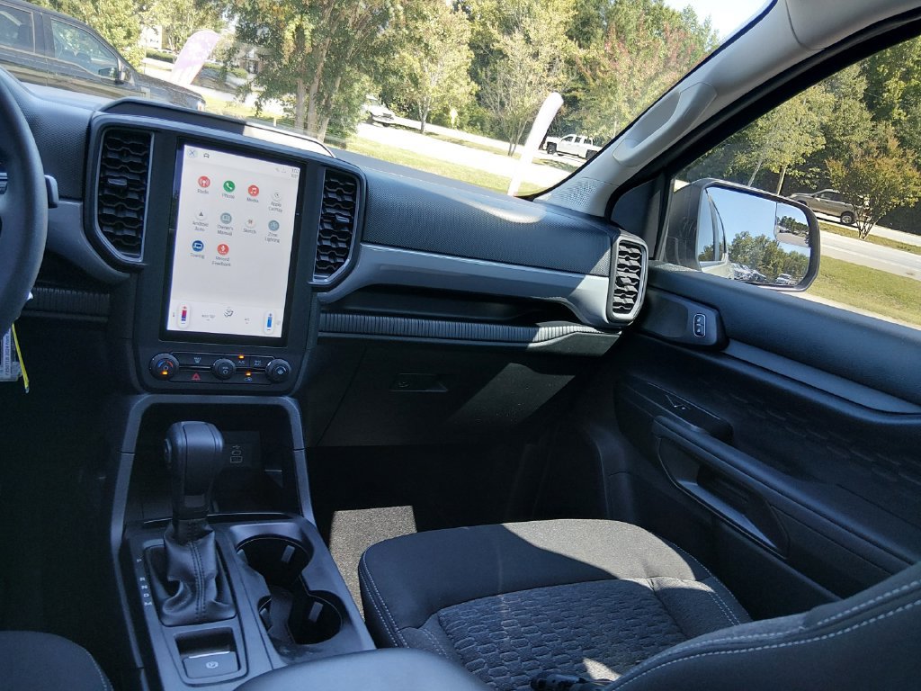 Used 2024 Ford Ranger XL AWD/4WD image 12