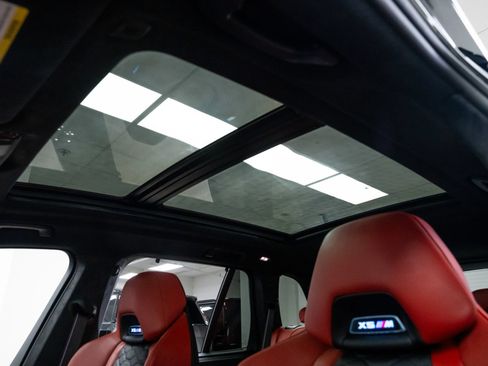 Used 2026 BMW X5 M Competition w/ Executive Package AWD/4WD image 18