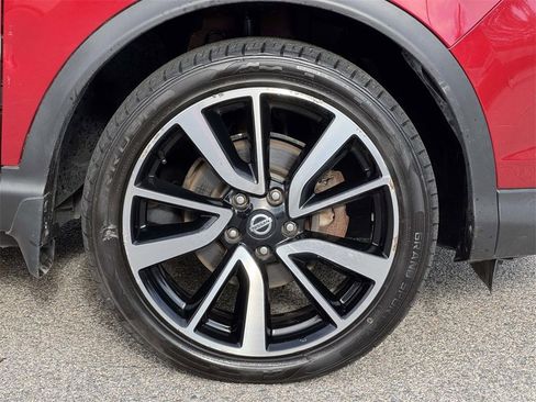 Used 2019 Nissan Rogue Sport SL image 25