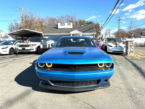 Used 2019 Dodge Challenger GT w/ Plus Package image 9