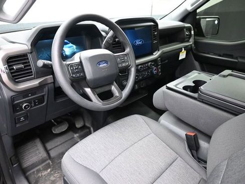 Used 2025 Ford F150 XL w/ Equipment Group 103A High RWD image 12