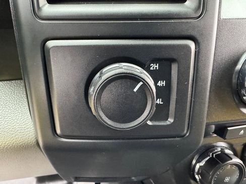 Used 2018 Ford F150 XL w/ Equipment Group 101A Mid image 27