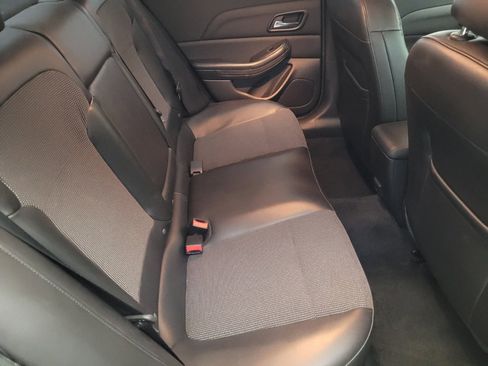 Used 2015 Chevrolet Malibu LT image 19