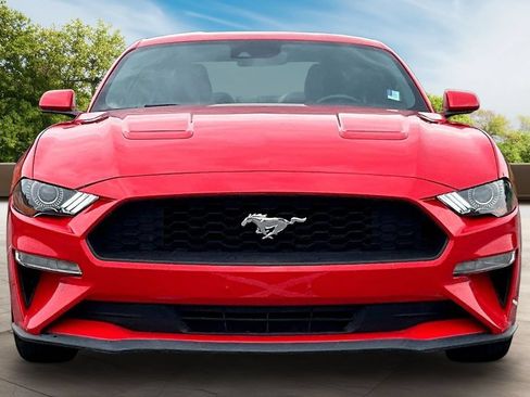 Used 2023 Ford Mustang Premium RWD image 3
