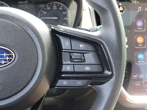 Used 2025 Subaru Crosstrek 2.5i Premium AWD/4WD image 8