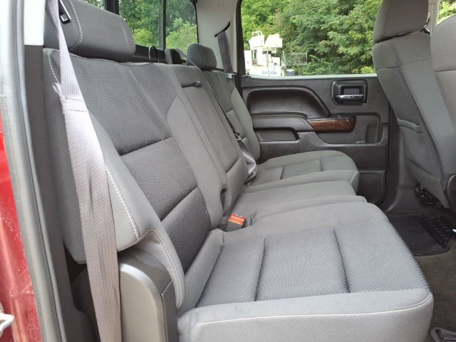 Used 2017 GMC Sierra 1500 SLE w/ SLE Value Package AWD/4WD image 10