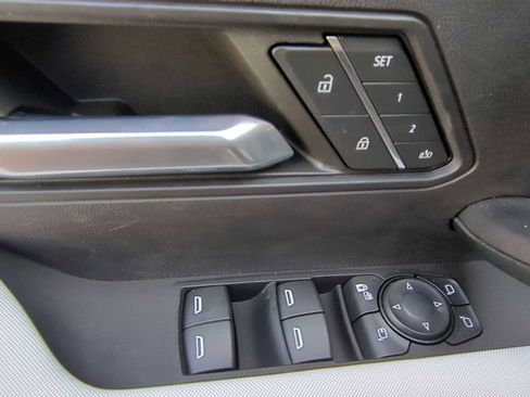 Used 2024 GMC Hummer EV 3X image 11