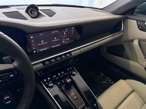 Certified 2025 Porsche 911 Turbo S AWD/4WD image 17