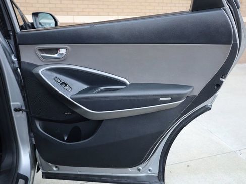 Used 2017 Hyundai Santa Fe FWD w/ SE Ultimate Tech Package 03 image 25
