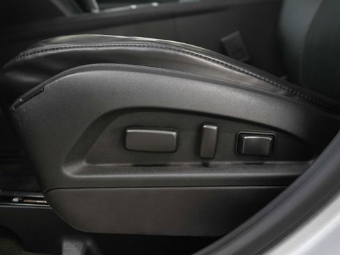 Used 2012 Chevrolet Equinox LTZ image 21