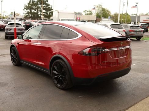 Used 2018 Tesla Model X 100D AWD/4WD image 7