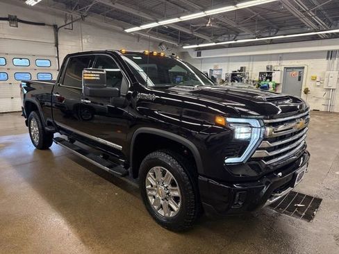 New 2026 Chevrolet Silverado 2500 High Country w/ Technology Package AWD/4WD image 8