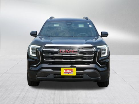 Used 2025 GMC Terrain Elevation w/ Elevation Premium Package AWD/4WD image 2