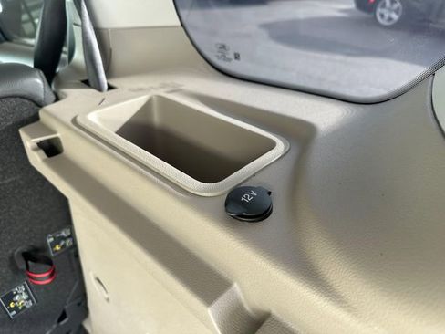 Used 2018 Ford Transit Connect XLT w/ XLT Premium Package image 26