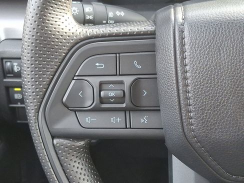 Used 2025 Toyota Tacoma SR5 image 20