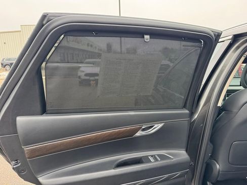 Used 2024 Genesis GV80 2.5T image 12