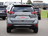 Used 2017 Nissan Rogue SL w/ SL Premium Package image 4
