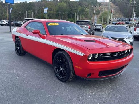 Used 2015 Dodge Challenger SXT w/ Super Sport Group (SS/T) image 6