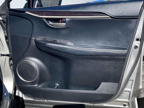 Used 2015 Lexus NX 200t FWD w/ Luxury Package image 24