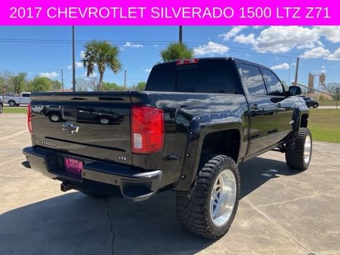 Used 2017 Chevrolet Silverado 1500 LTZ Z71 w/ LTZ Plus Package image 7