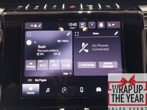 Used 2024 Jeep Grand Cherokee Altitude image 14