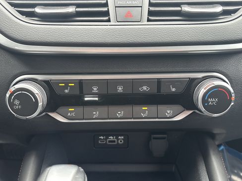 Used 2022 Nissan Altima 2.5 SR w/ Midnight Edition Package image 22