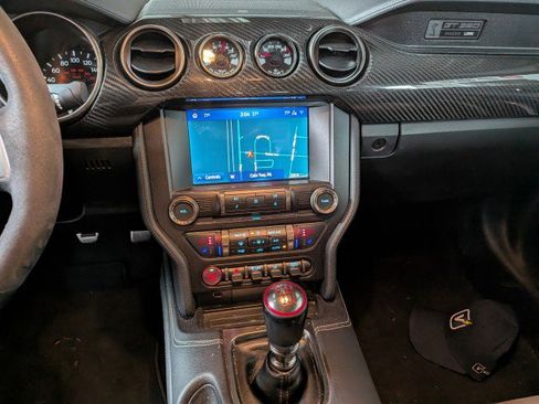 Used 2020 Ford Mustang Shelby GT350 w/ Technology Package image 30