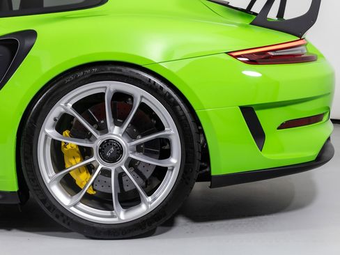 Used 2019 Porsche 911 GT3 RS image 14