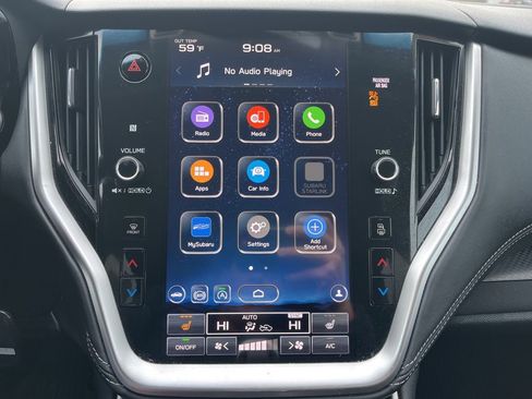 Used 2020 Subaru Outback Premium image 16