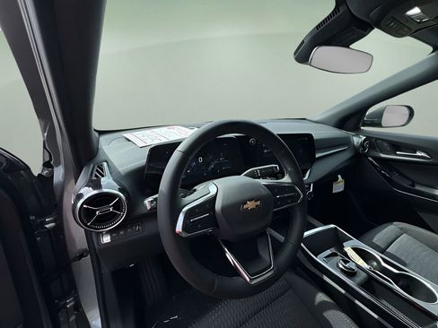 New 2026 Chevrolet Equinox LT image 10