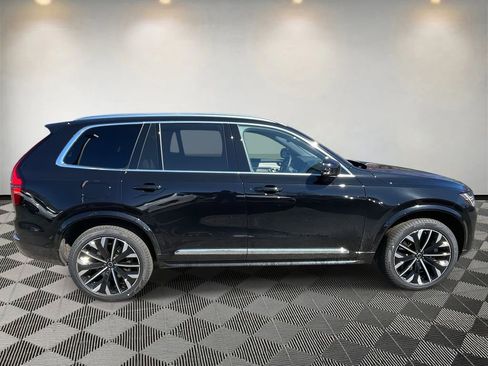 New 2026 Volvo XC90 T8 Plus image 2